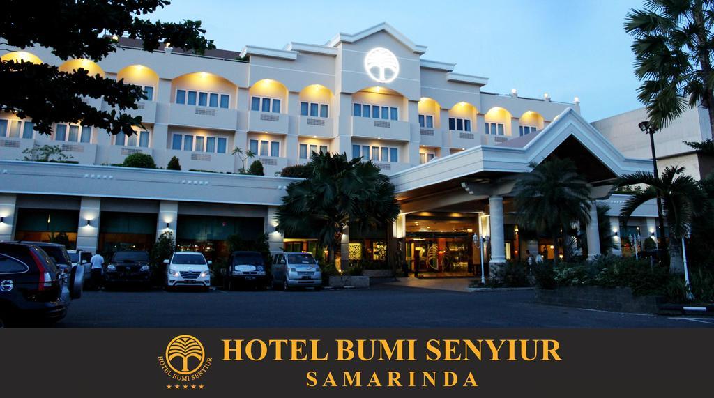 Bumi Senyiur Hotel Самаринда Экстерьер фото